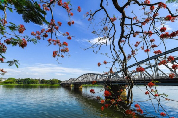 Huế