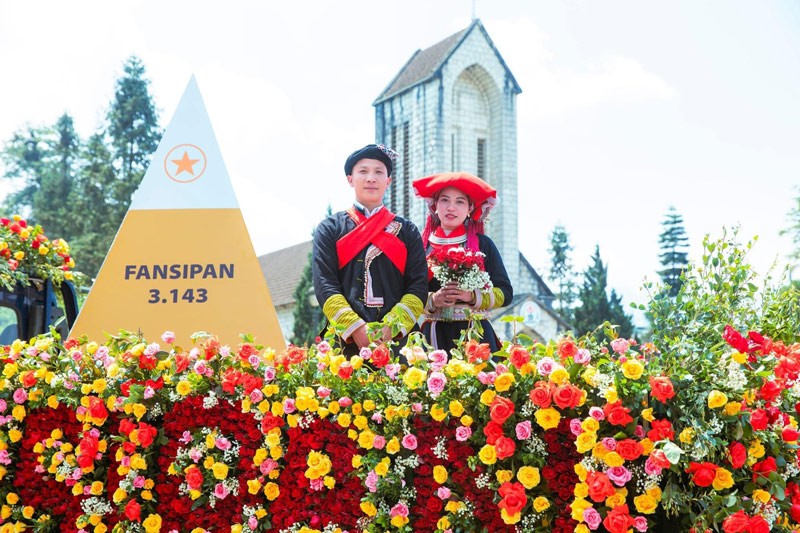 Sa Pa’s Radiant "Rose Symphony" 2026: The Ultimate Destination for the April 30th & May 1st Holidays