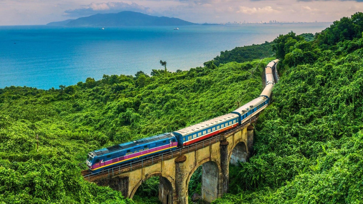 Central Region Railway Line Accelerates Services for Summer Travel